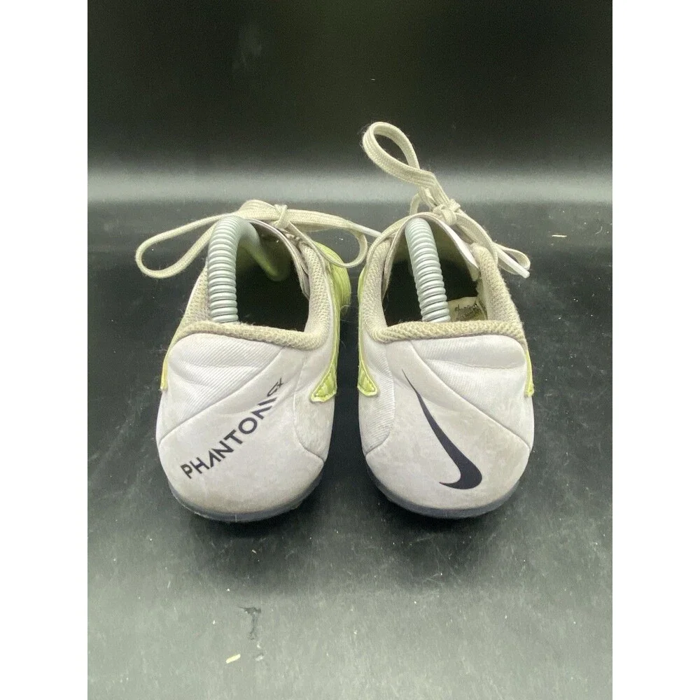 Nike Phantom GX Club GS Soccer Cleats Youth Size 2Y DD9564-705